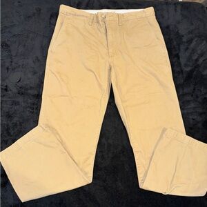 Eddie Bauer Men's Khaki Chinos Classic Fit Legend Wash Size 32x30